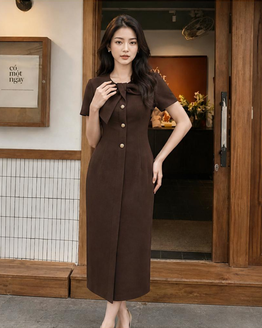 Julina – Váy Midi Cổ Tròn Kẹp Nơ - Nâu chocolate