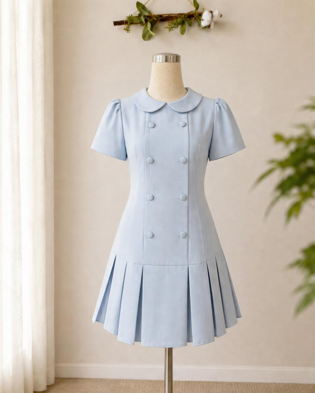 Zelia – Váy Mini Cổ tròn Xếp Ly Tùng Dưới — Xanh baby — Chính diện · Rõ sản phẩm · Khác